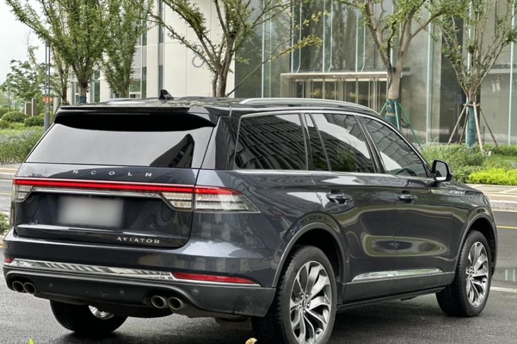 Used Lincoln Aviator 2020 3.0T V6 All-Wheel Drive Executive Version Exterior 4