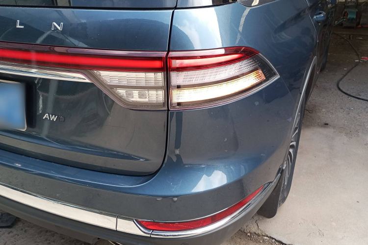 Used Lincoln Aviator 2020 3.0T V6 All-Wheel-Drive Luxury Edition Exterior 6