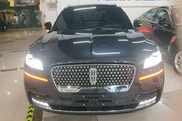 Used Lincoln Aviator 2020 3.0T V6 All-Wheel Drive Executive Version Front