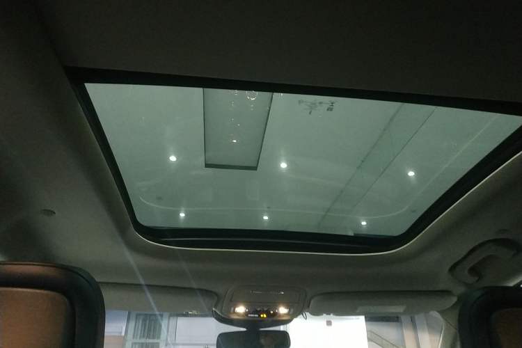 Used Lincoln Aviator 2020 3.0T V6 Four-Wheel Drive Premium Edition Headliner