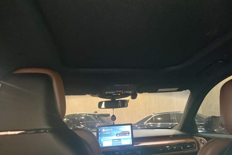 Used Lincoln Aviator 2020 3.0T V6 All-Wheel Drive Executive Version Headliner