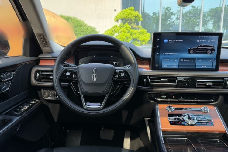 Used Lincoln Aviator 2020 3.0T V6 Four-Wheel Drive Premium Edition Interior 11