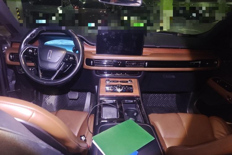 Used Lincoln Aviator 2020 3.0T V6 Four-Wheel Drive Zunya Edition Interior 2