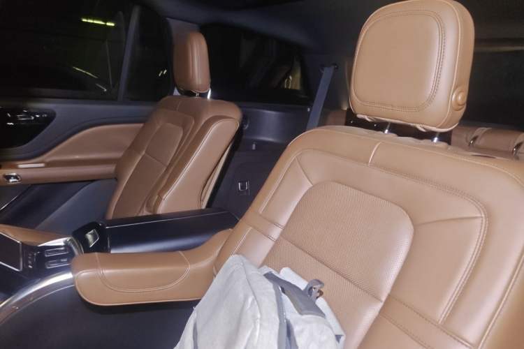 Used Lincoln Aviator 2020 3.0T V6 Four-Wheel Drive Zunya Edition Interior 4