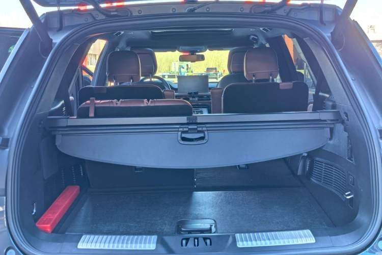 Used Lincoln Aviator 2020 3.0T V6 Four-Wheel Drive Zunya Edition Interior 8