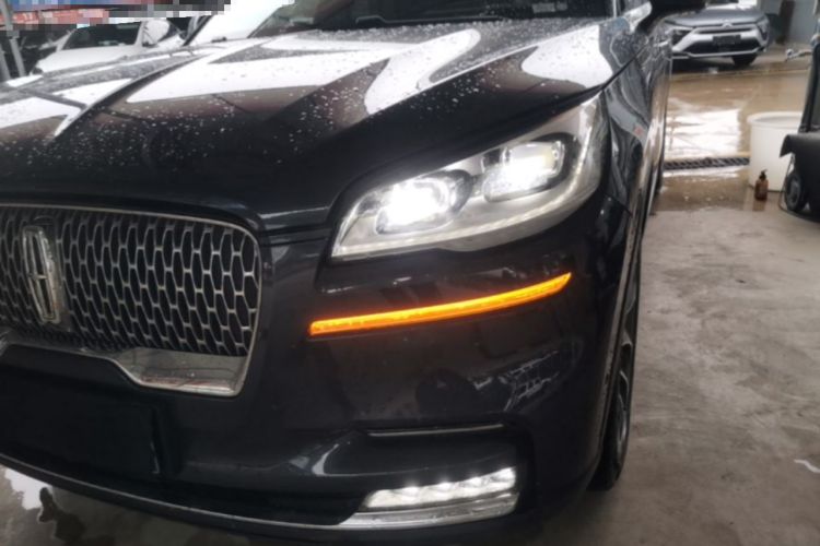 Used Lincoln Aviator 2020 3.0T V6 All-Wheel Drive Executive Version Left Front Headlight