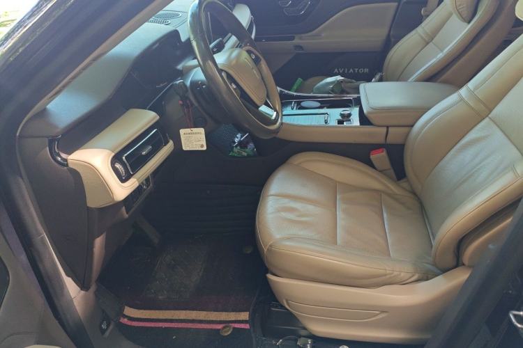 Used Lincoln Aviator 2020 3.0T V6 Four-Wheel Drive Premium Edition Left Front Seat
