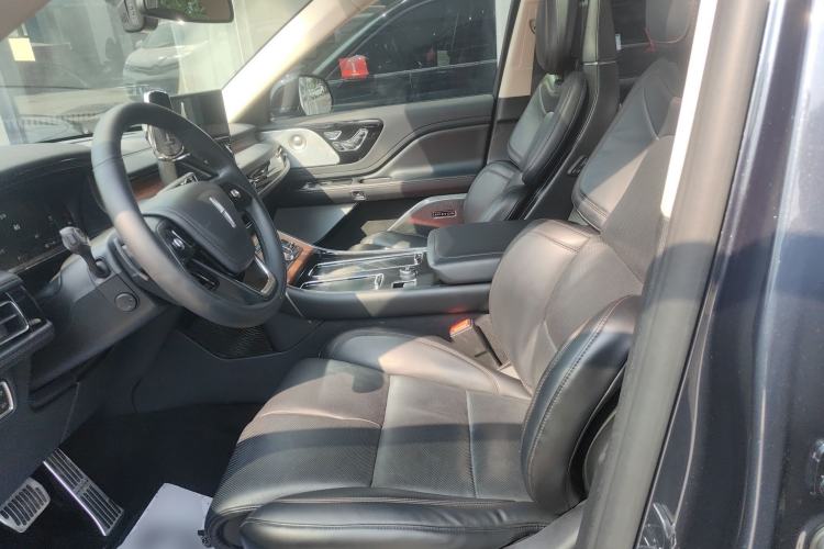 Used Lincoln Aviator 2020 3.0T V6 All-Wheel Drive Executive Version Left Front Seat