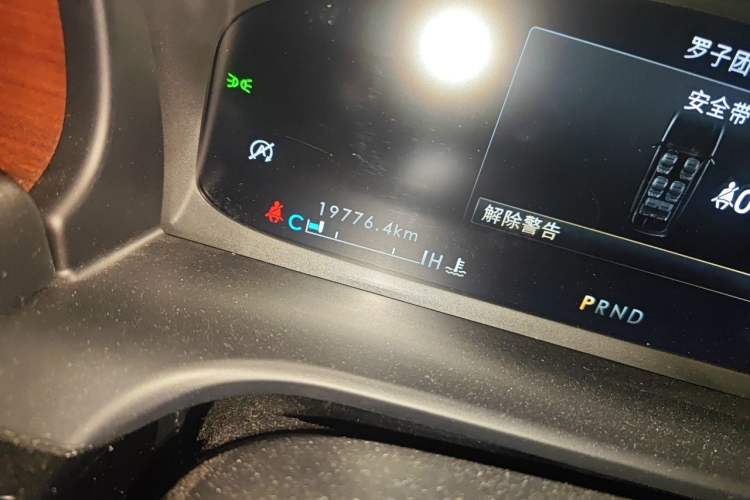 Used Lincoln Aviator 2020 3.0T V6 Four-Wheel Drive Premium Edition Odometer Close Up