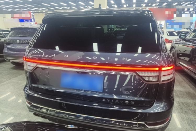 Used Lincoln Aviator 2020 3.0T V6 All-Wheel Drive Executive Version Rear