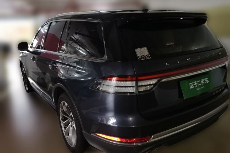Used Lincoln Aviator 2020 3.0T V6 All-Wheel Drive Executive Version Rear Left 45 Deg