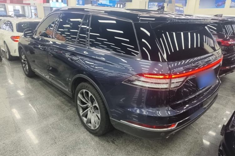 Used Lincoln Aviator 2020 3.0T V6 All-Wheel Drive Executive Version Rear Left 45 Deg