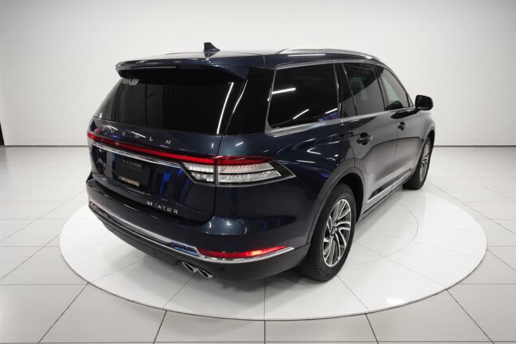 Used Lincoln Aviator 2020 3.0T V6 Four-Wheel Drive Premium Edition Rear Right 45 Deg