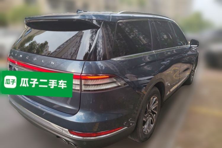 Used Lincoln Aviator 2020 3.0T V6 All-Wheel-Drive Premium Edition Rear Right 45 Deg