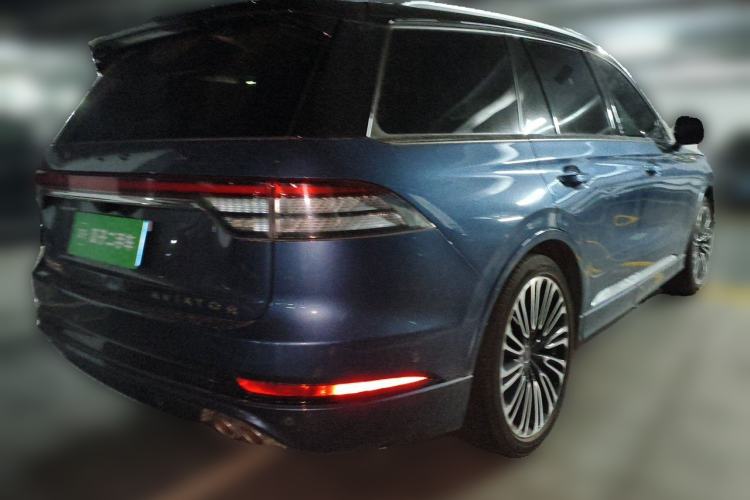 Used Lincoln Aviator 2020 3.0T V6 Four-Wheel Drive Presidential Edition Rear Right 45 Deg