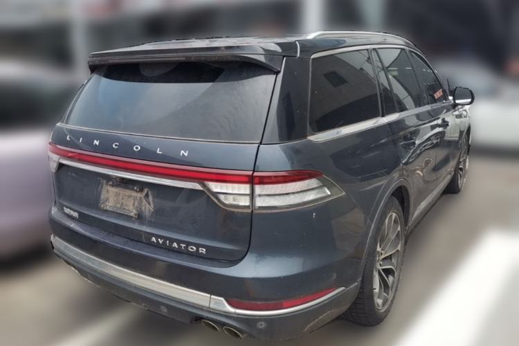 Used Lincoln Aviator 2020 3.0T V6 All-Wheel Drive Executive Version Rear Right 45 Deg