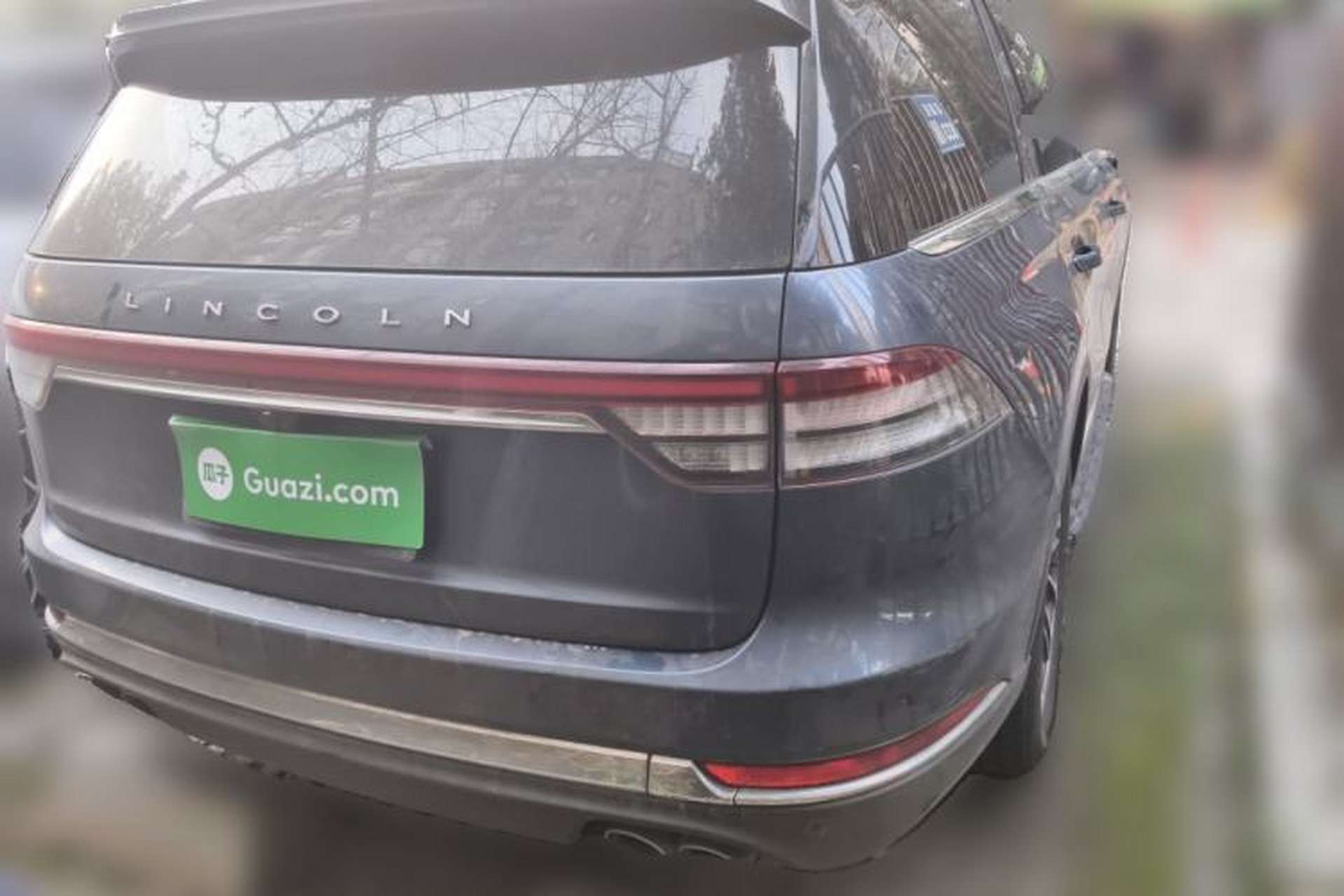 Used Lincoln Aviator 2020 3.0T V6 All-Wheel-Drive Premium Edition Rear Right 45 Deg