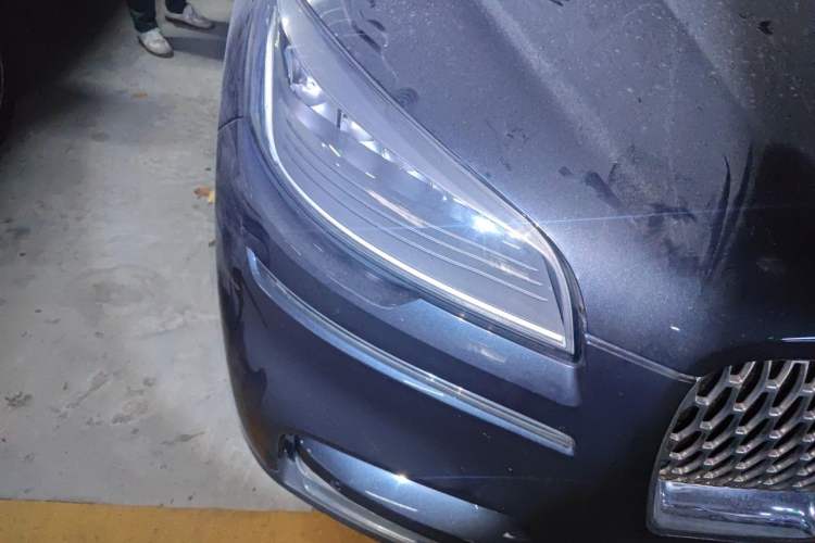Used Lincoln Aviator 2020 3.0T V6 Four-Wheel Drive Premium Edition Right Front Headlight