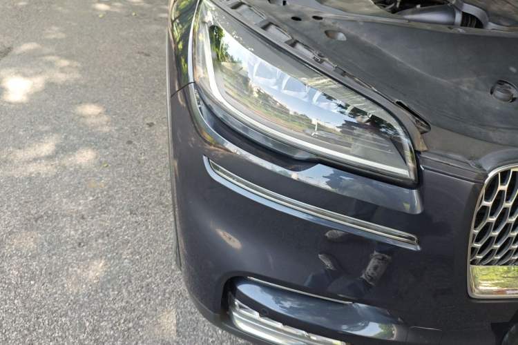 Used Lincoln Aviator 2020 3.0T V6 Four-Wheel Drive Premium Edition Right Front Headlight