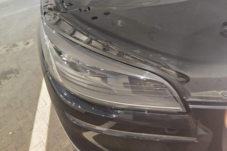Used Lincoln Aviator 2020 3.0T V6 Four-Wheel Drive Zunya Edition Right Front Headlight