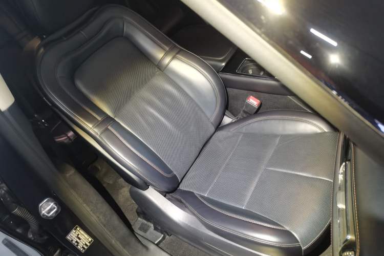Used Lincoln Aviator 2020 3.0T V6 Four-Wheel Drive Premium Edition Right Front Seat