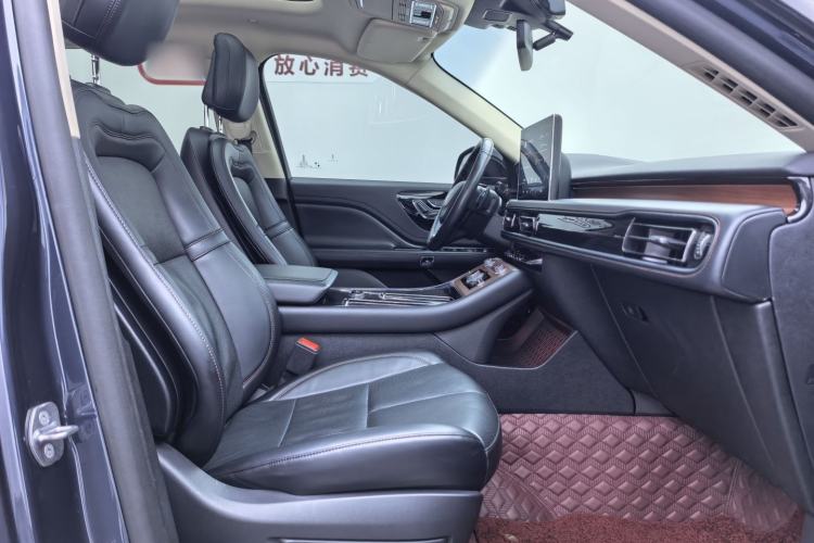 Used Lincoln Aviator 2020 3.0T V6 Four-Wheel Drive Premium Edition Right Front Seat