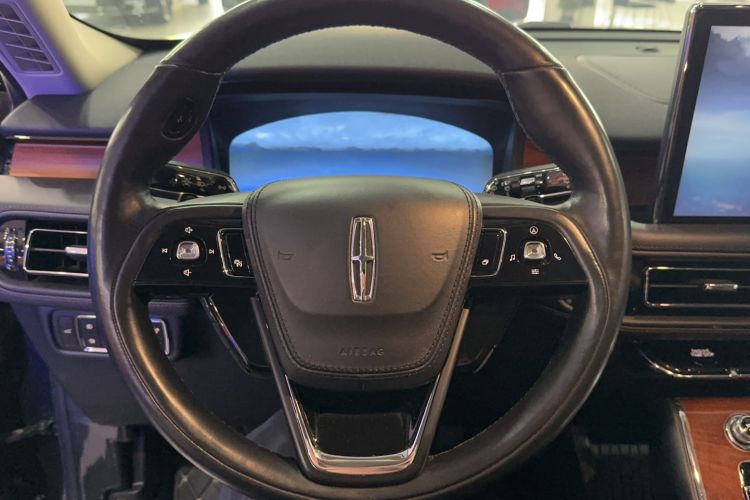 Used Lincoln Aviator 2020 3.0T V6 Four-Wheel Drive Premium Edition Steering Wheel