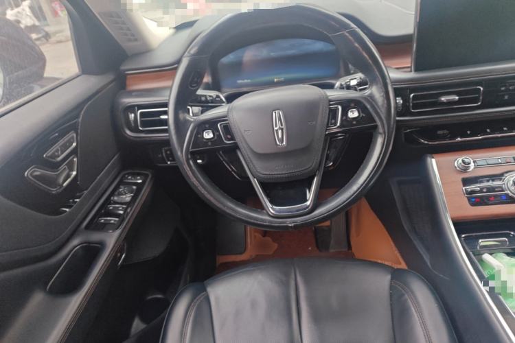 Used Lincoln Aviator 2020 3.0T V6 Four-Wheel Drive Premium Edition Steering Wheel