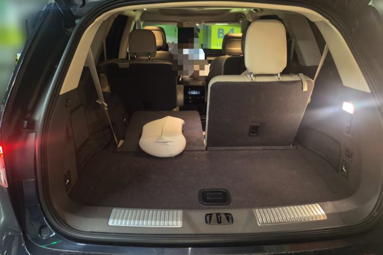 Used Lincoln Aviator 2020 3.0T V6 Four-Wheel Drive Zunya Edition Trunk