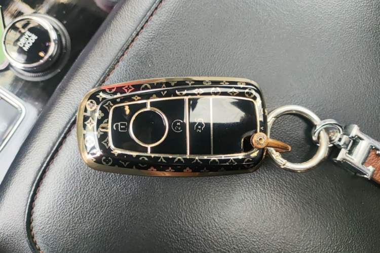 Used Lincoln Aviator 2020 3.0T V6 All-Wheel Drive Executive Version Vehicle Key