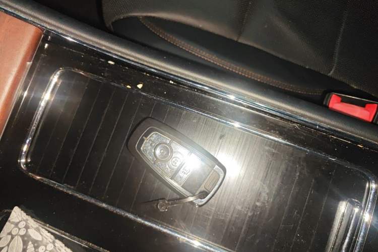 Used Lincoln Aviator 2020 3.0T V6 Four-Wheel Drive Premium Edition Vehicle Key