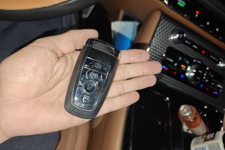 Used Lincoln Aviator 2020 3.0T V6 Four-Wheel Drive Presidential Edition Vehicle Key