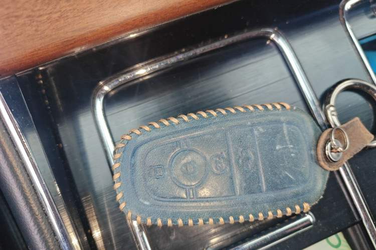 Used Lincoln Aviator 2020 3.0T V6 Four-Wheel Drive Premium Edition Vehicle Key