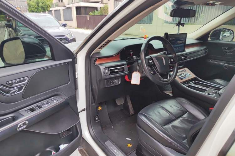 Used Lincoln Aviator 2020 3.0T V6 Four-Wheel Drive Premium Edition Driver Seat