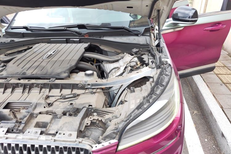 Used Lincoln Aviator 2020 3.0T V6 Four-Wheel Drive Premium Edition Engine Bay Left