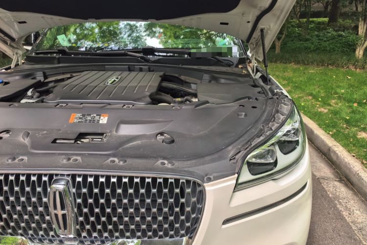 Used Lincoln Aviator 2020 3.0T V6 All-Wheel Drive Executive Version Engine Bay Left