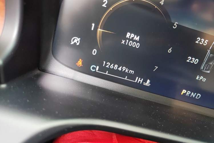 Used Lincoln Aviator 2020 3.0T V6 Four-Wheel Drive Premium Edition Odometer Close Up