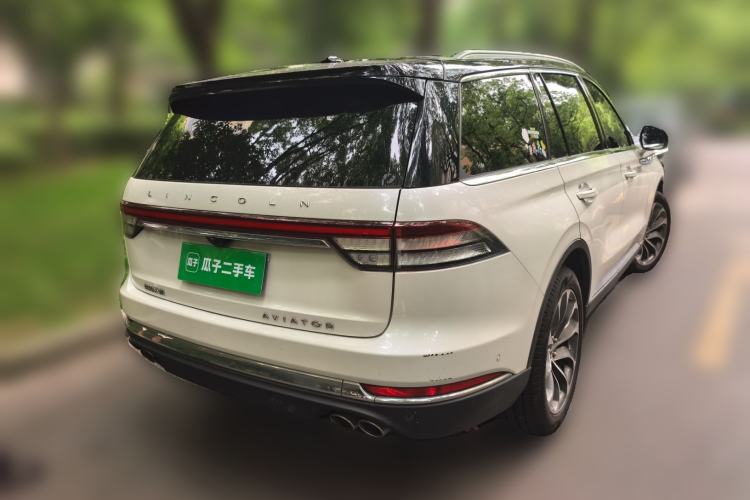 Used Lincoln Aviator 2020 3.0T V6 All-Wheel Drive Executive Version Rear Right 45 Deg