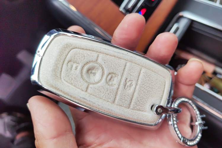 Used Lincoln Aviator 2020 3.0T V6 Four-Wheel Drive Premium Edition Vehicle Key