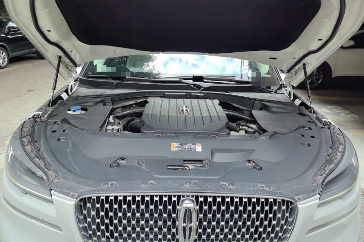 Used Lincoln Aviator 2020 3.0T V6 Four-Wheel Drive Premium Edition Engine Bay