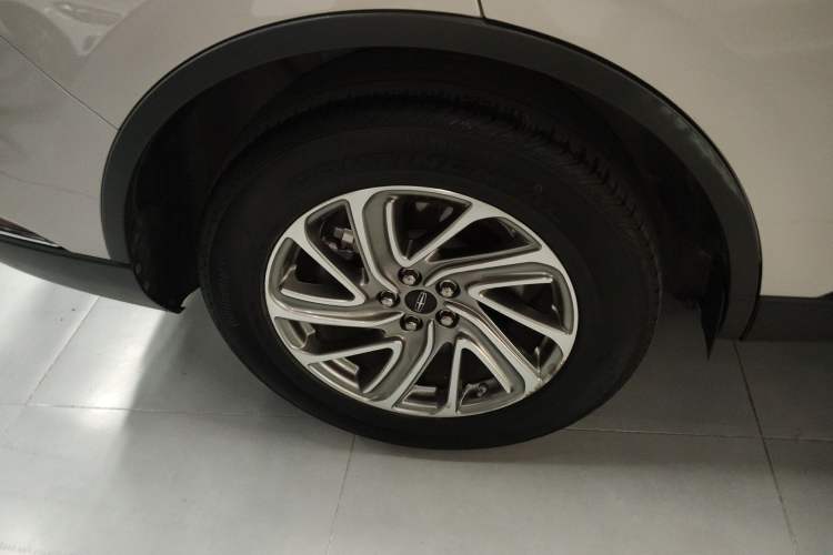 Used Lincoln Aviator 2020 3.0T V6 Four-Wheel Drive Premium Edition Exterior 5