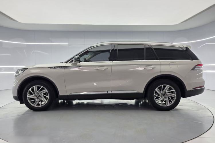 Used Lincoln Aviator 2020 3.0T V6 Four-Wheel Drive Premium Edition Exterior 7