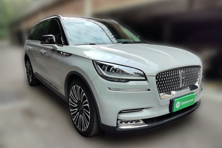 Used Lincoln Aviator 2020 3.0T V6 Four-Wheel Drive Premium Edition Front Right 45 Deg
