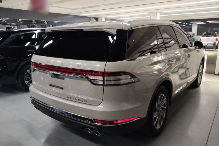 Used Lincoln Aviator 2020 3.0T V6 Four-Wheel Drive Premium Edition Rear Right 45 Deg