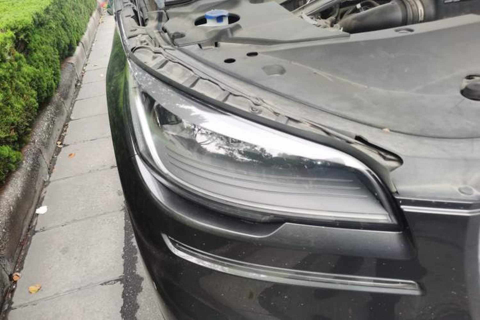Used Lincoln Aviator 2020 3.0T V6 All-Wheel-Drive Premium Edition Right Front Headlight