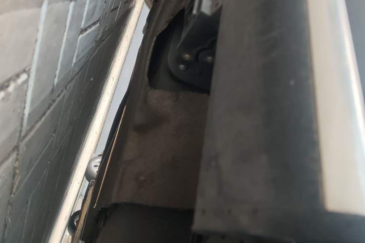Used Lincoln Aviator 2020 3.0T V6 All-Wheel Drive Executive Version Chassis Rear Left