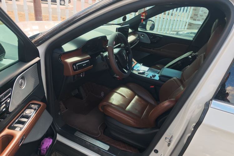 Used Lincoln Aviator 2020 3.0T V6 All-Wheel Drive Executive Version Driver Seat
