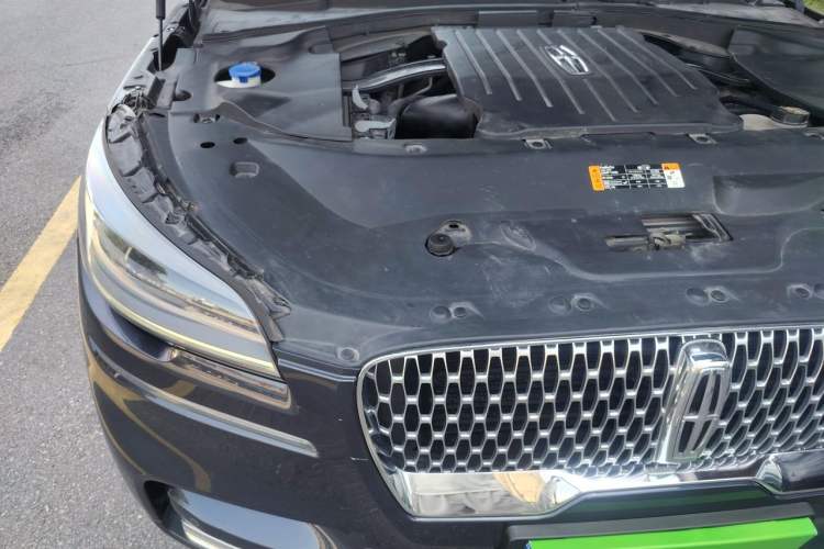 Used Lincoln Aviator 2020 3.0T V6 Four-Wheel Drive Zunya Edition Engine Bay Right