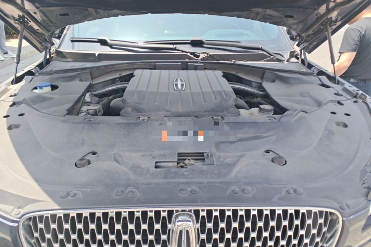 Used Lincoln Aviator 2020 3.0T V6 All-Wheel Drive Executive Version Engine Bay