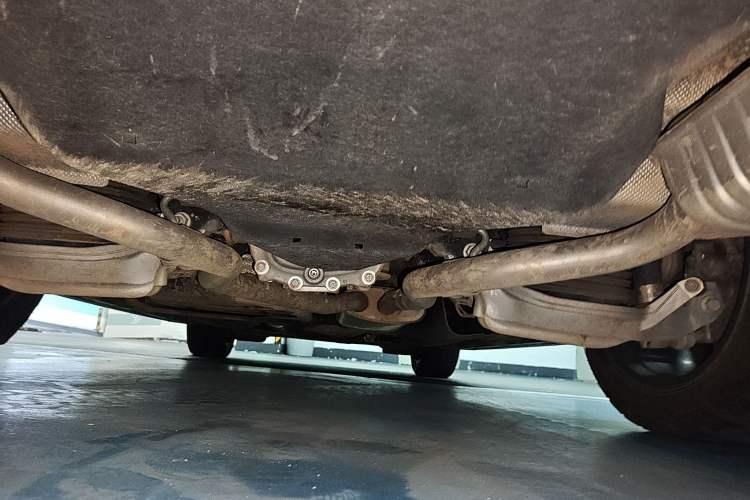 Used Lincoln Aviator 2020 3.0T V6 All-Wheel Drive Executive Version Chassis Rear